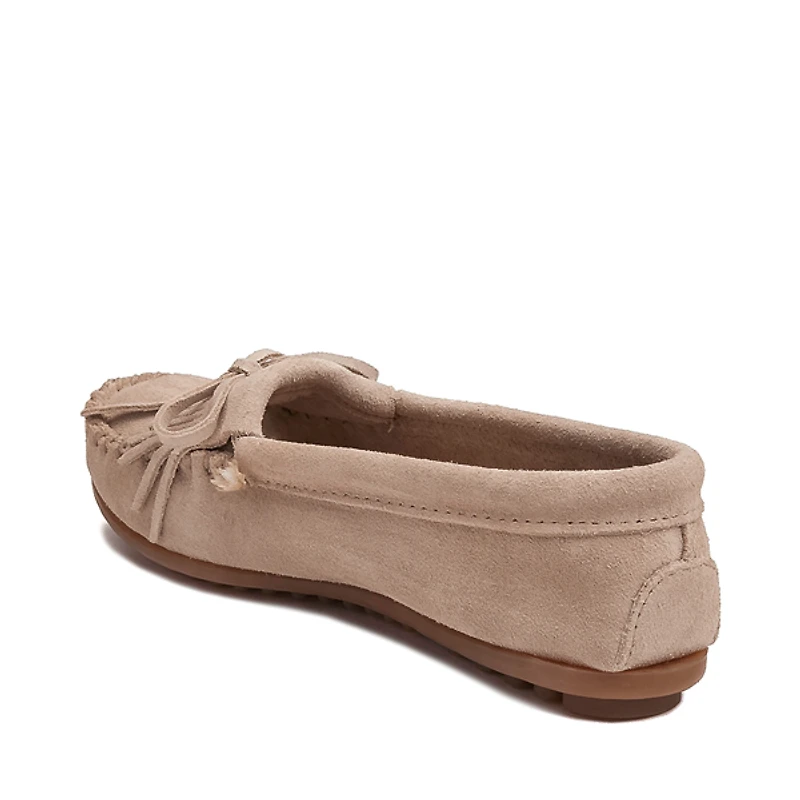 Womens Minnetonka Kilty Casual Shoe - Stone