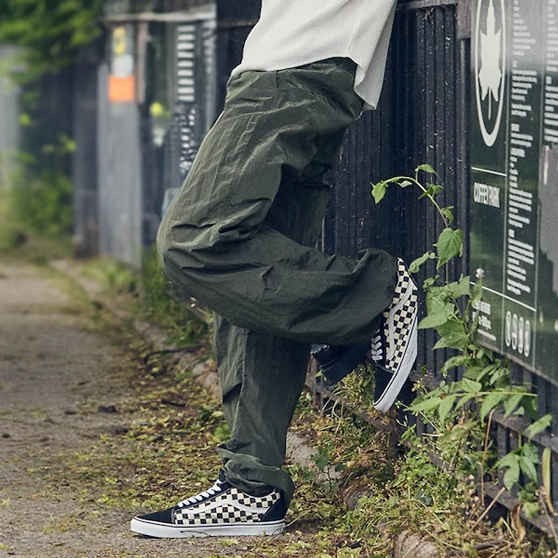 Vans Old Skool Checkerboard Skate Shoe - Black / White