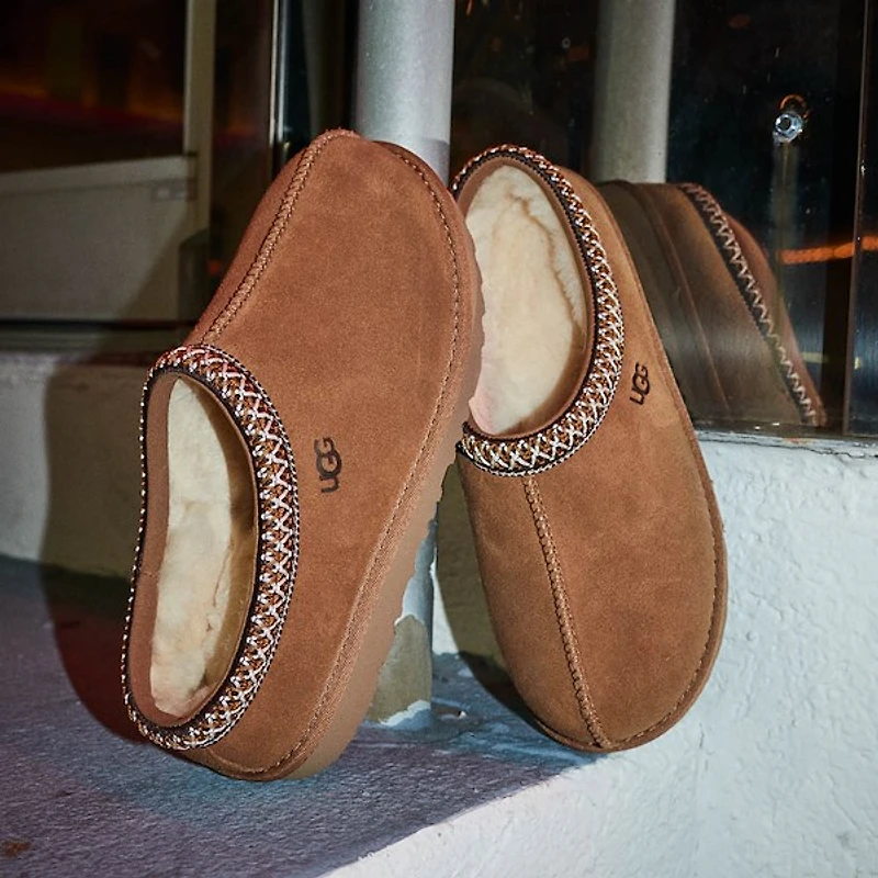 UGG® Tasman II Slipper - Little Kid / Big Chestnut