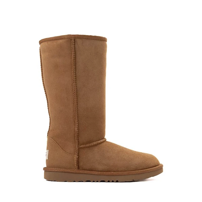UGG® Classic Tall II Boot - Little Kid / Big Chestnut