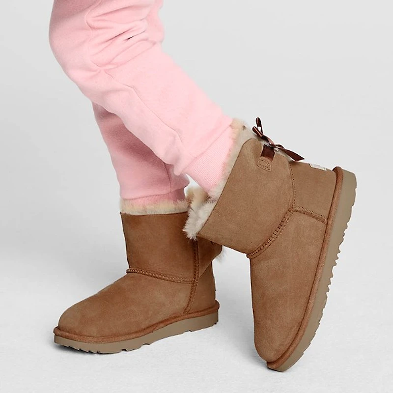 UGG® Mini Bailey Bow II Boot - Little Kid / Big Chestnut