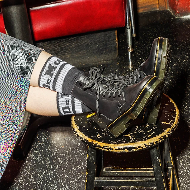 Dr. Martens Combs Boot