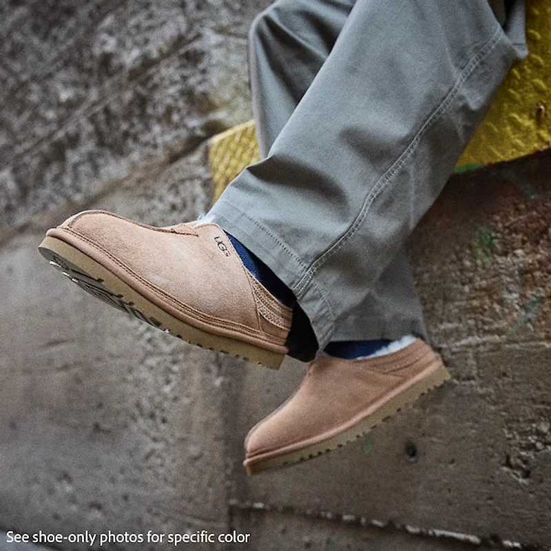 Mens UGG® Neuman Slipper - Chestnut