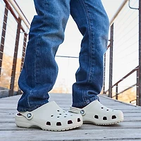 Crocs Classic Clog - Little Kid / Big Bone