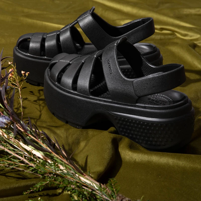Crocs Stomp Platform Fisherman Sandal - Black