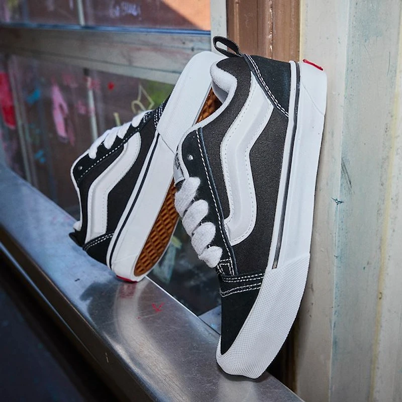 Vans Knu Skool Skate Shoe