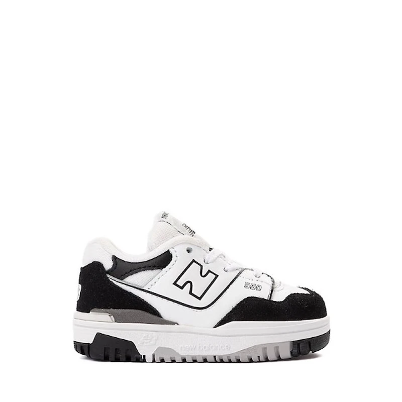 New Balance 550 Athletic Shoe