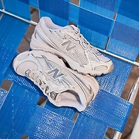 New Balance 740 Athletic Shoe