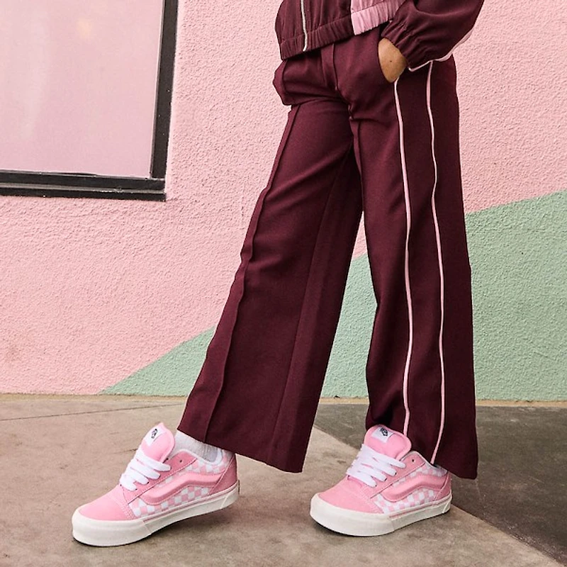 Vans Knu Skool Checkerboard Skate Shoe - Big Kid Pink / White