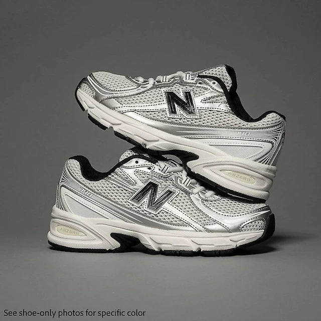 New Balance 740 Athletic Shoe