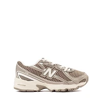New Balance 740 Athletic Shoe