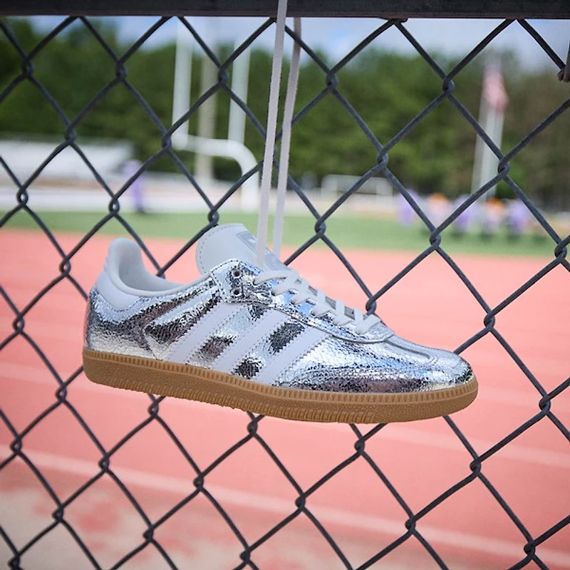 adidas Samba OG Athletic Shoe - Big Kid Silver Metallic / Cloud White Core