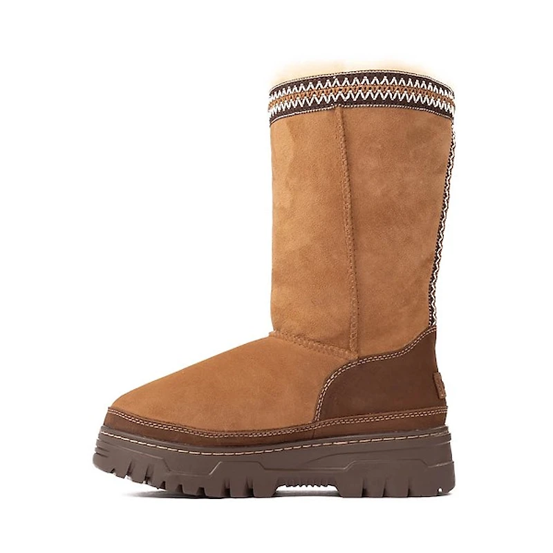 Womens UGG® Classic Tall TrailGazer Boot - Chestnut