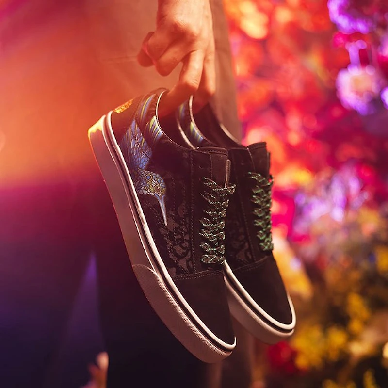Vans Dia De Los Muertos Old Skool Hummingbird Skate Shoe - Black