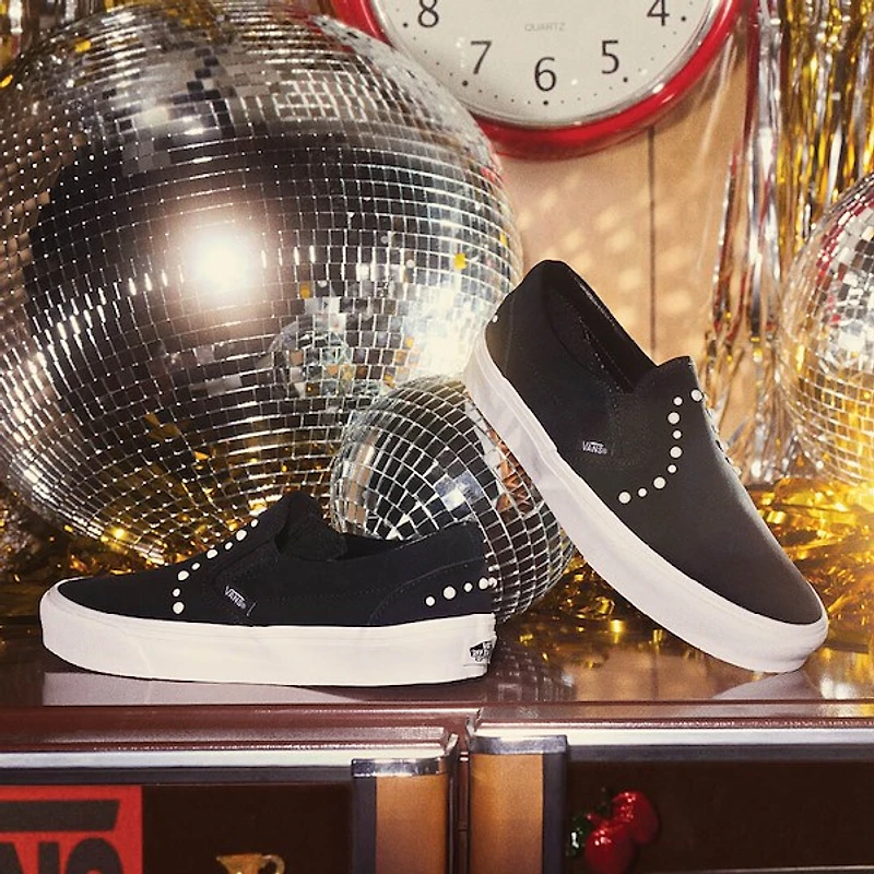 Vans Classic Slip-On Pearls Skate Shoe - Black