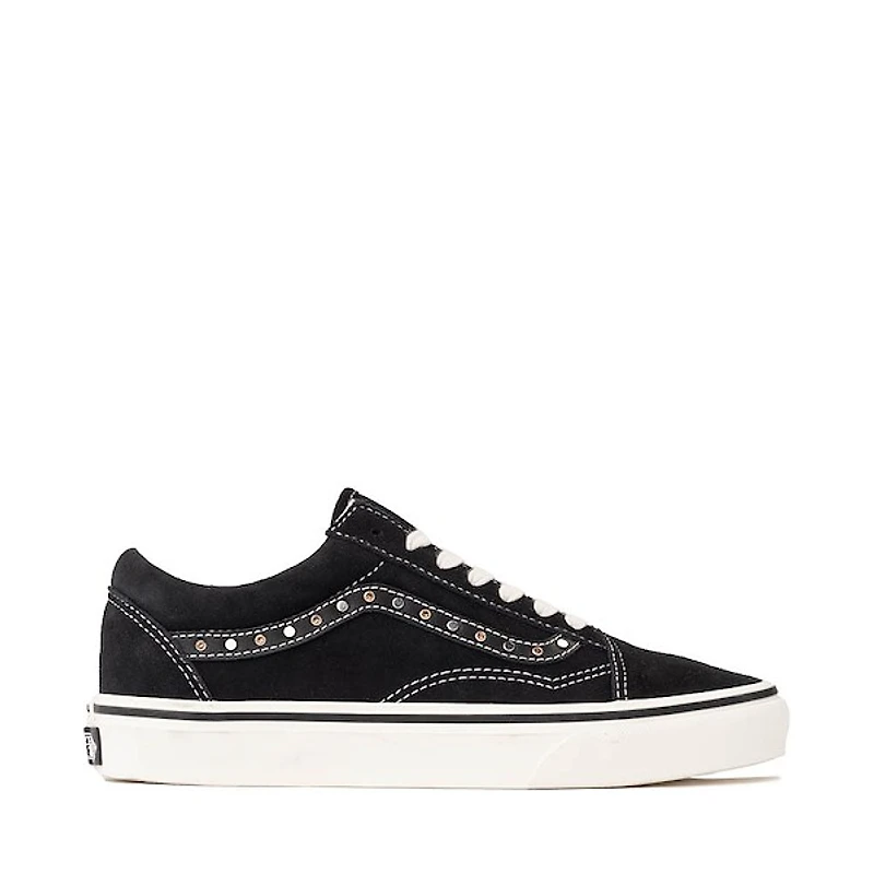 Vans Old Skool Studs Skate Shoe - Black