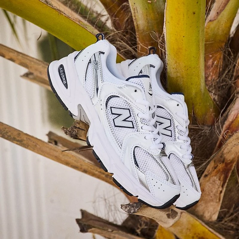 New Balance 530 Athletic Shoe