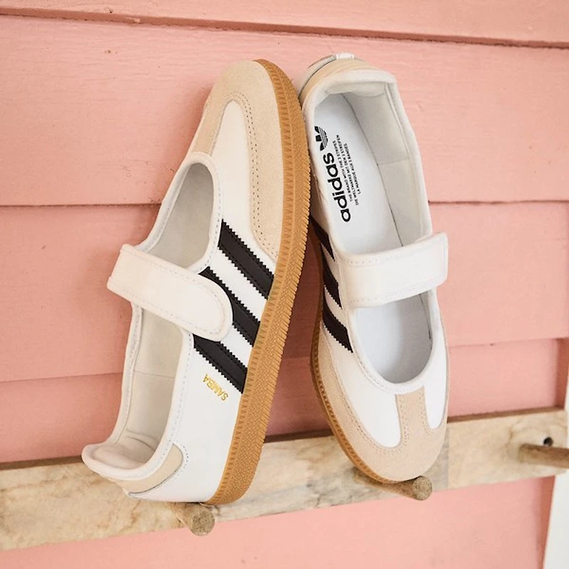 Womens adidas Samba Jane Athletic Shoe