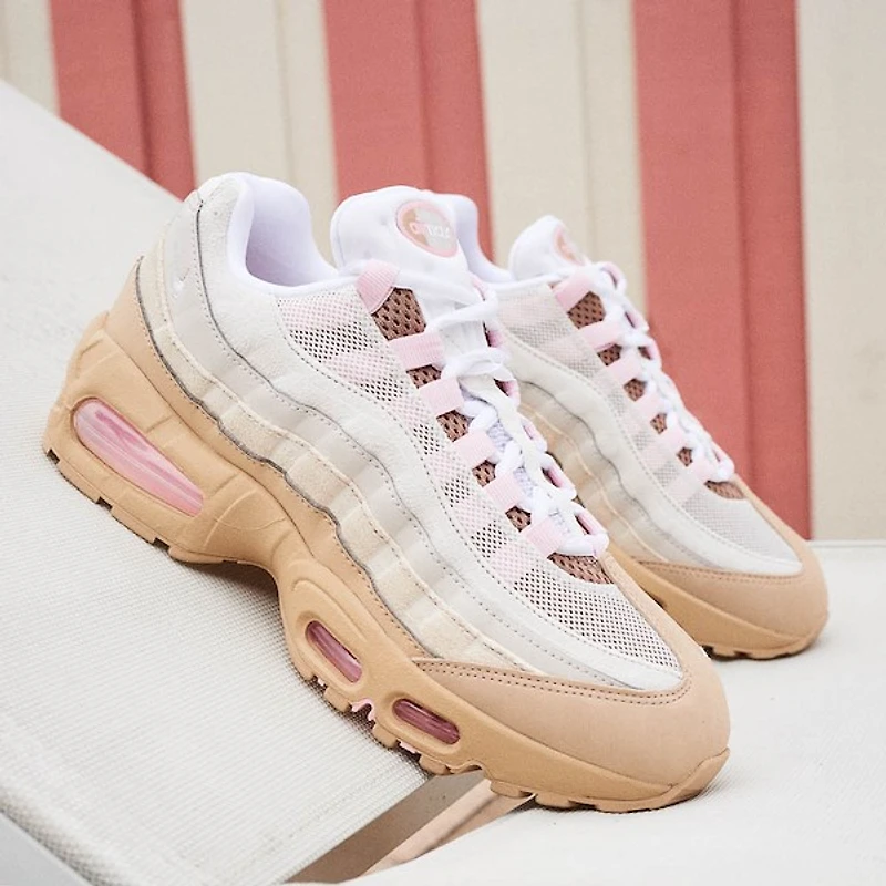 Womens Nike Air Max 95 Big Bubble Athletic Shoe - British Khaki / Linen / Sand Drift / Phantom