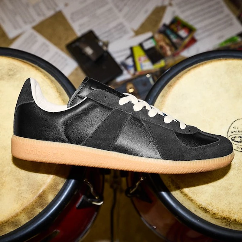 adidas BW Army Athletic Shoe - Core Black / Gum