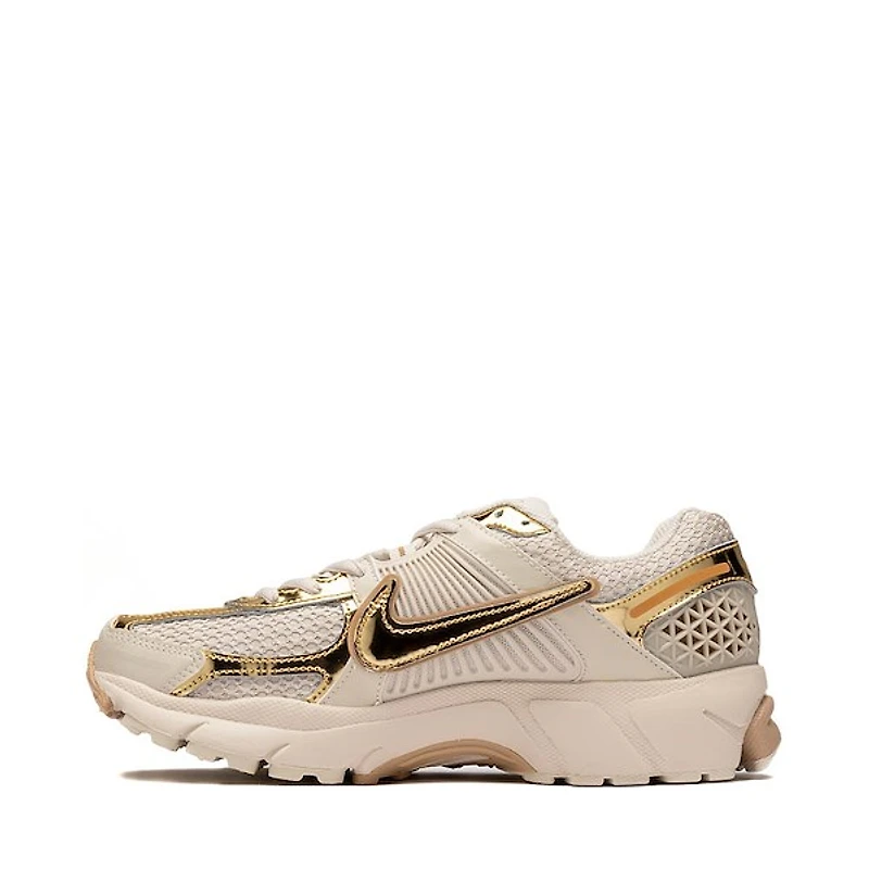 Womens Nike Zoom Vomero 5 Athletic Shoe - Orewood / Gold