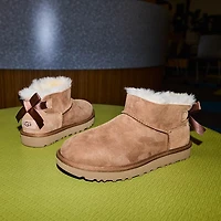 Womens UGG® Ultra Mini Bailey Bow Boot - Chestnut