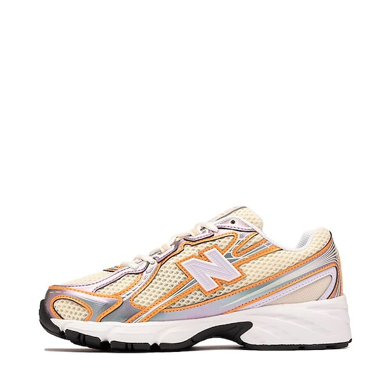New Balance 740 Athletic Shoe - Calcium / Bright Lavender