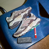 New Balance 9060 Sneaker - Thunder Brown / Black Coffee