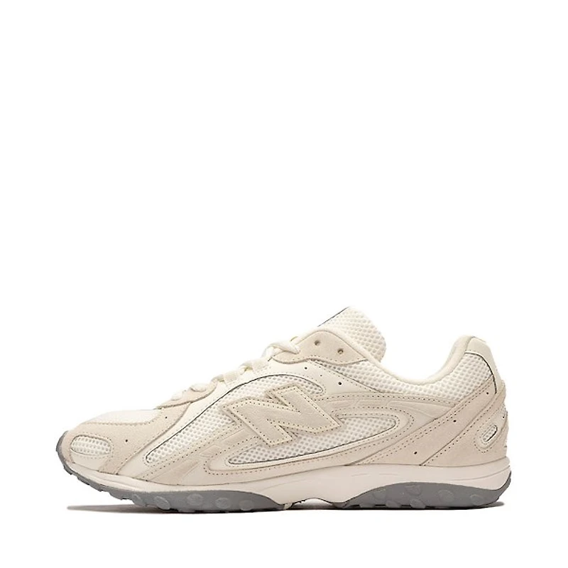 New Balance 204L Athletic Shoe - Angora / Linen