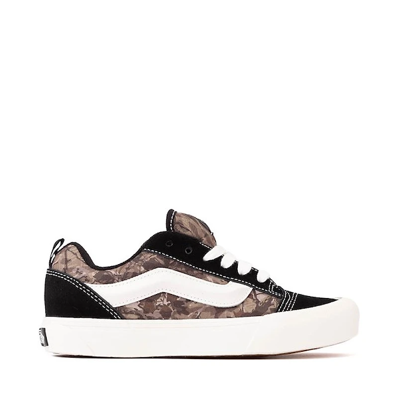 Vans Knu Skool Skate Shoe