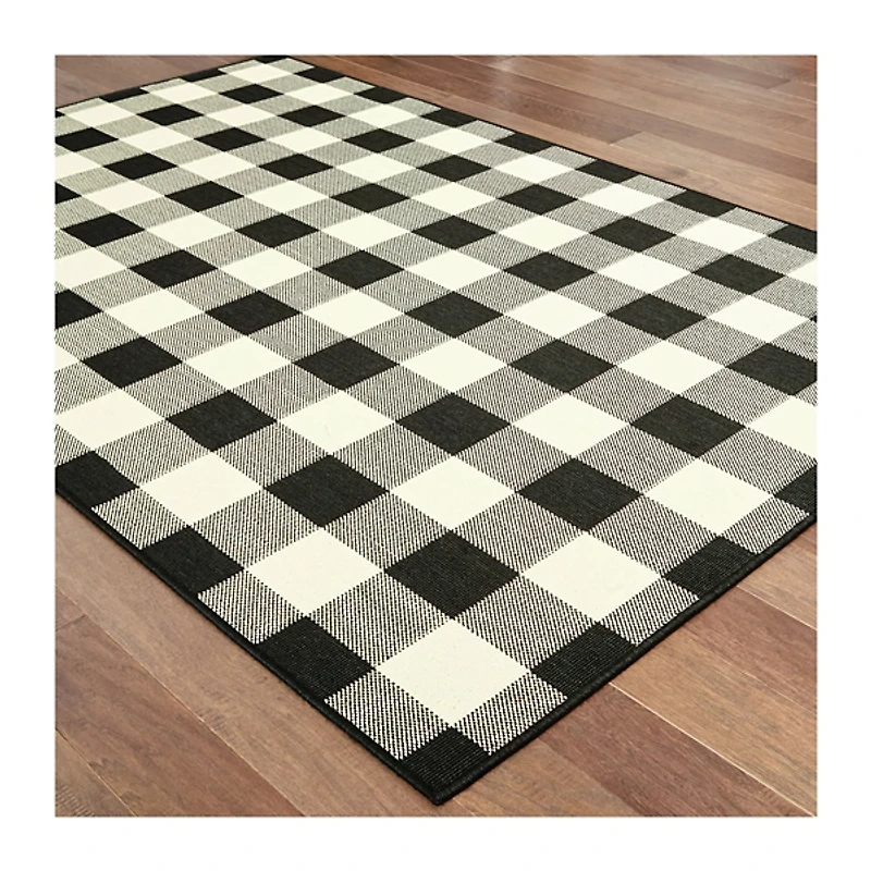Madura Buffalo Check Outdoor Area Rug, 5x7