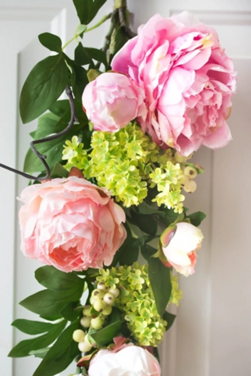 Mixed Peony and Hydrangea Swag Teardrop