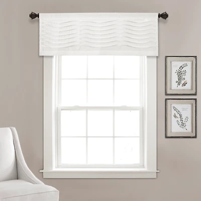 White Wave Pattern Valance