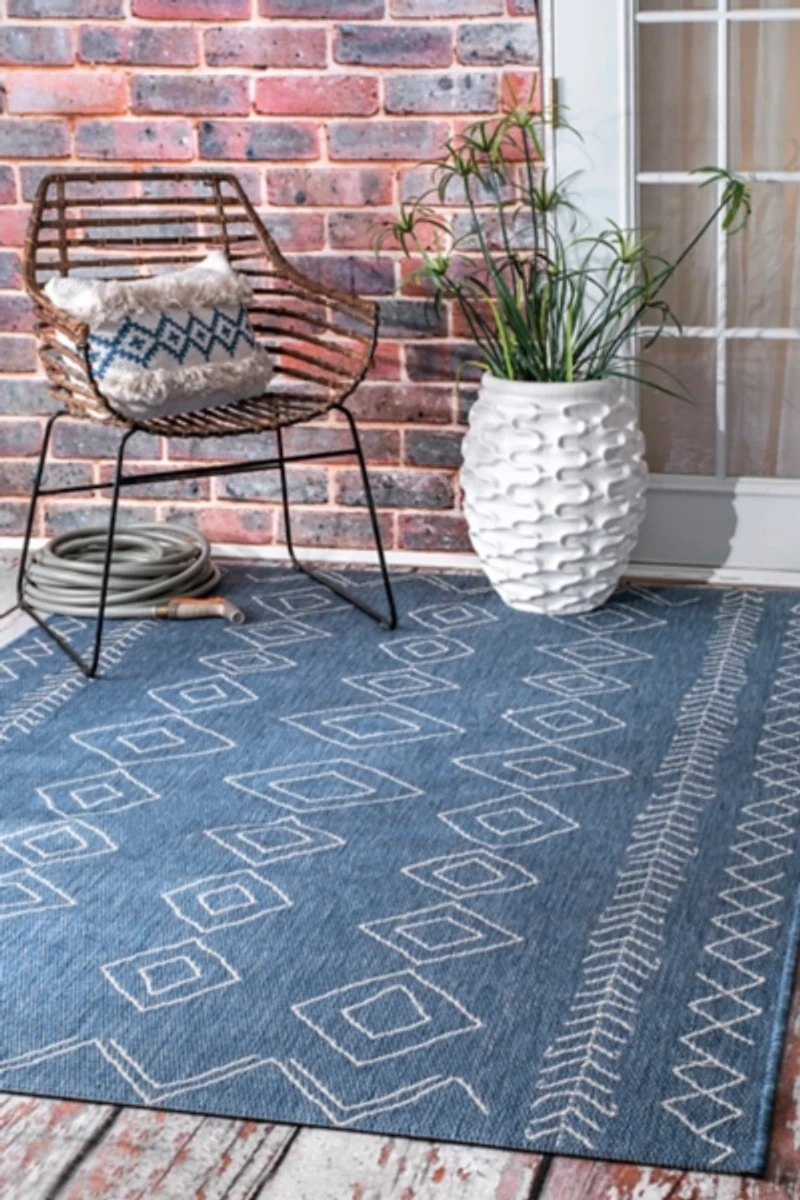 Blue Serna Tribal Outdoor Area Rug, 5x8