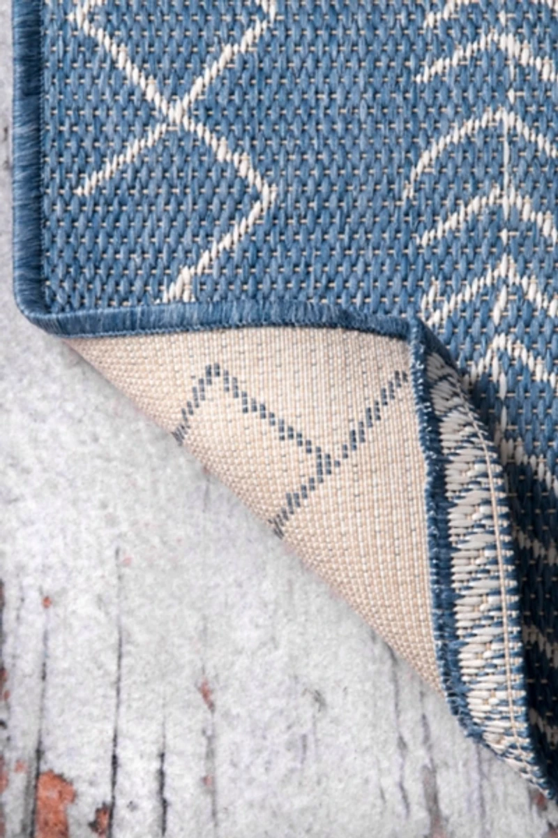 Blue Serna Tribal Outdoor Area Rug, 5x8