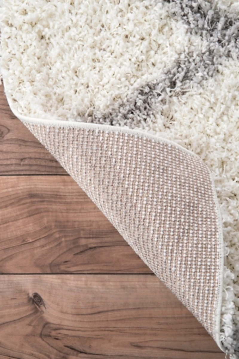 Shanna Diamond Area Rug