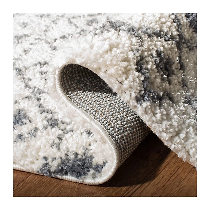 SAFAVIEH Cream and Gray Bergen Weathered Rug, 5x7