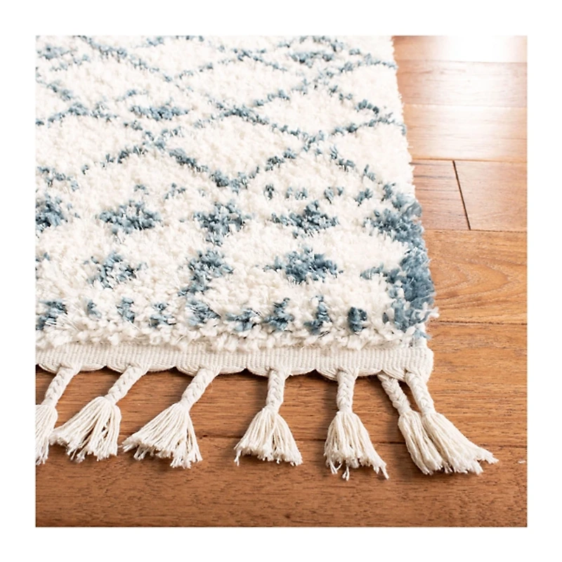 Cream and Blue Bergen Weathered Fringe Rug