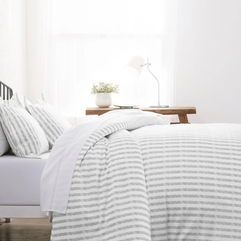Light Gray Stripes 3-pc. Twin Duvet Cover Set