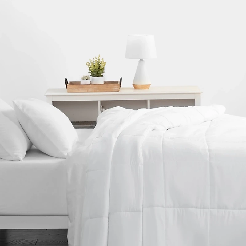 White Down Alternative All-Season King Comforter