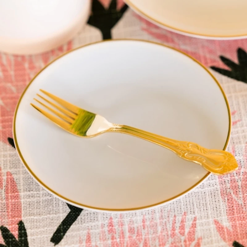 Gold Crown Royal 20-pc. Flatware Set