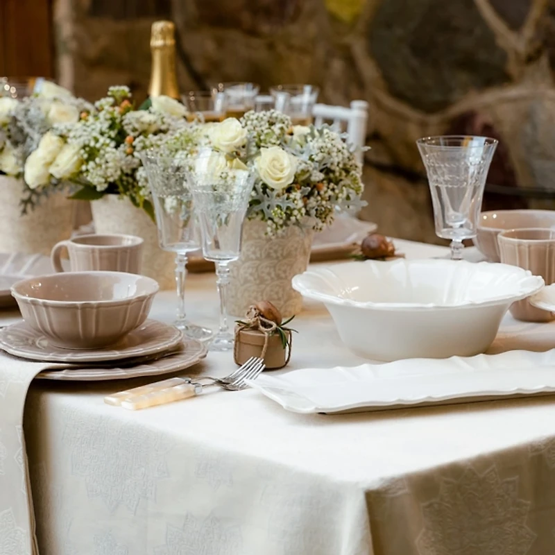 White Glazed Scalloped Ceramic Pasta Bowl