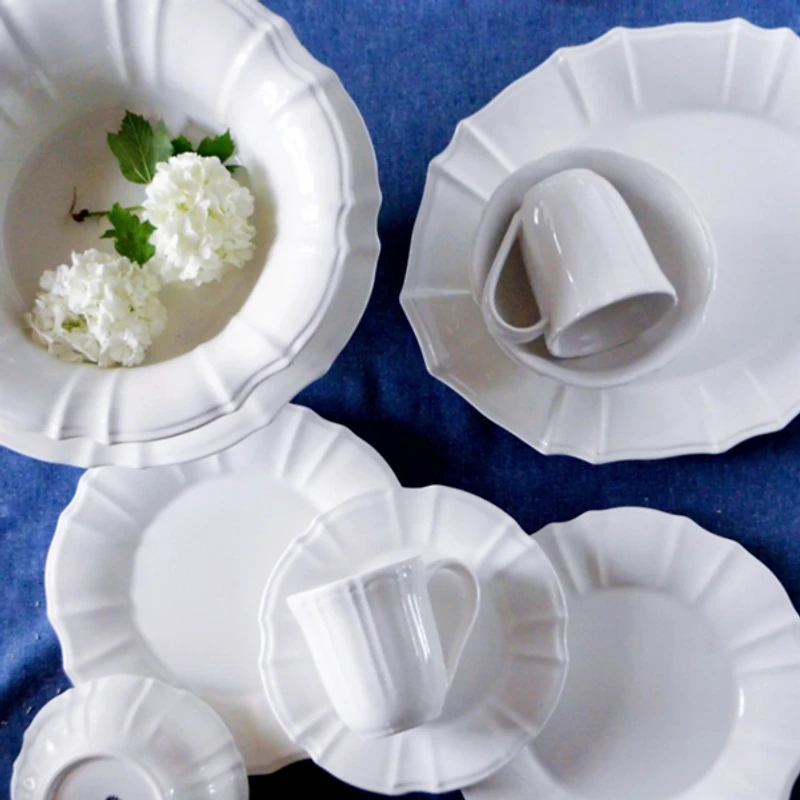 White Glazed Scalloped Ceramic Pasta Bowl
