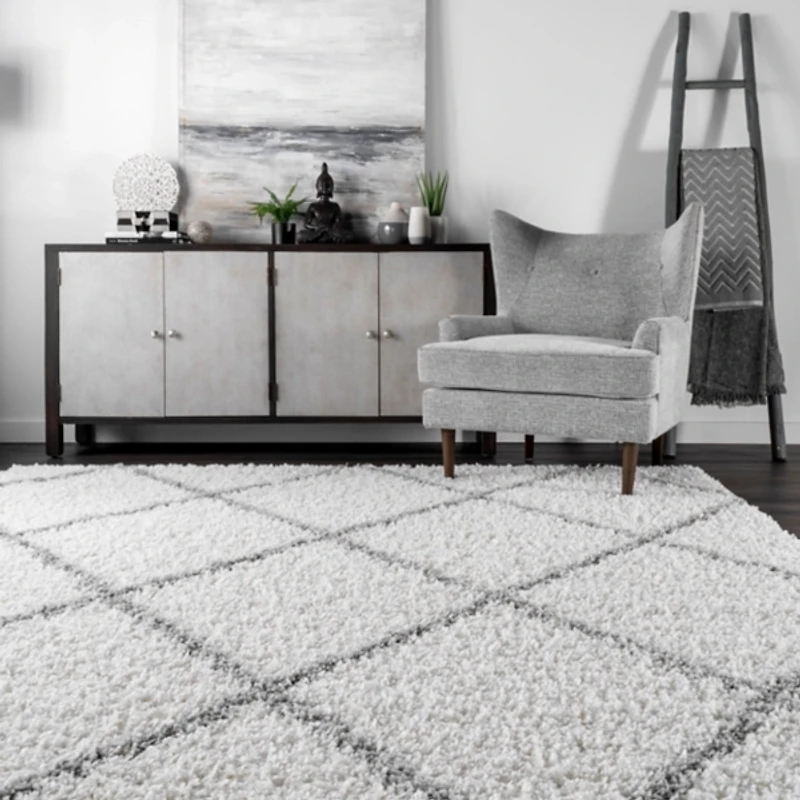 Shaggy Diamond Area Rug, 9x12