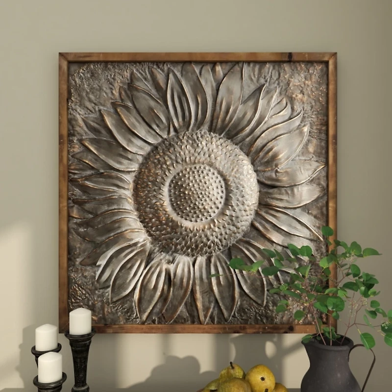 Dark Silver Metal Sunburst Wood Frame Wall Plaque