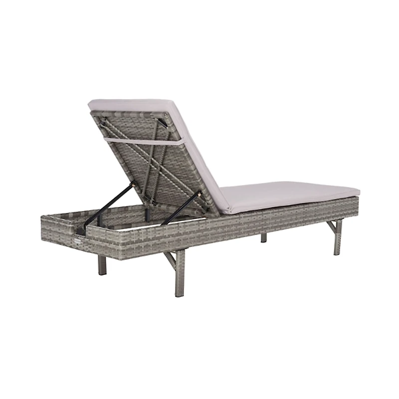 SAFAVIEH Gray Wicker Chaise with Gray Cushion