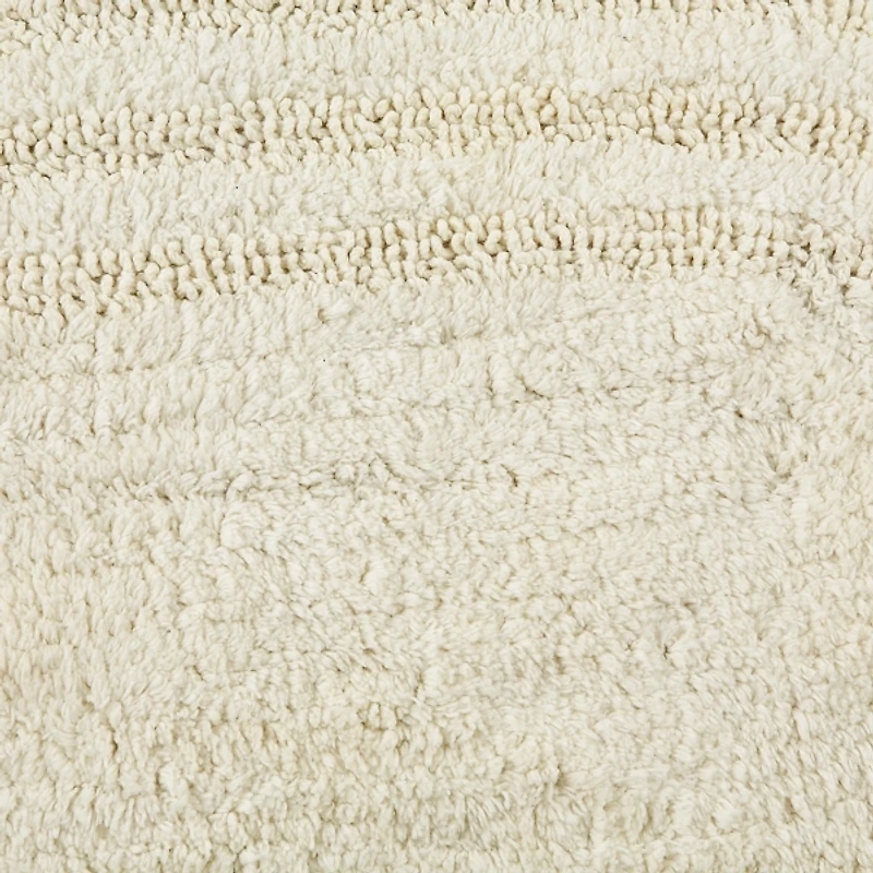 Oval Classic Ivory Crochet Bath Mat