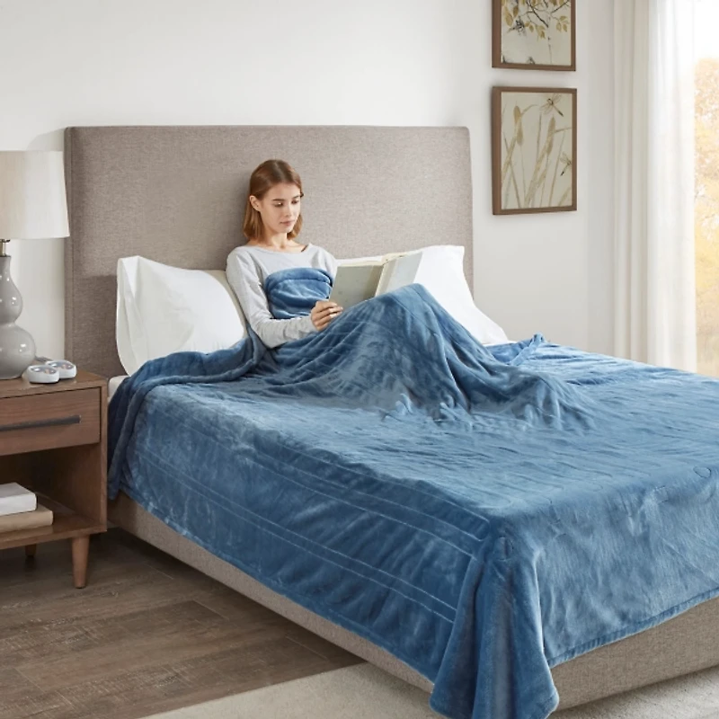 Full Ultra Soft Plush Heated Blanket