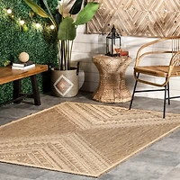 Landy Tan Aztec Outdoor Rug, 8x10