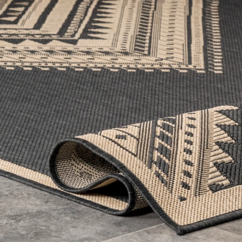 Landy Dark Gray Aztec Outdoor Rug, 8x10